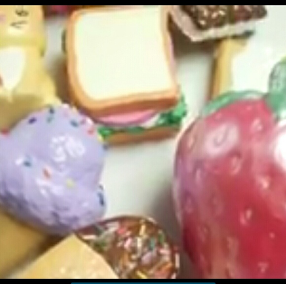 Stuff - Picture 3 of 4